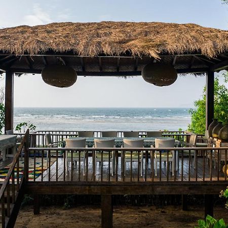 Saffronstays Stella Maris - Luxury Beach Front Villa Near Redi Beach Querim Zewnętrze zdjęcie